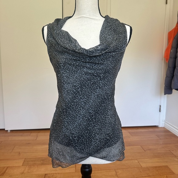 Prontomoda Giusy Black and Gray Leopard Print 100% Silk Mock Neck Blouse Size S - Picture 2 of 4